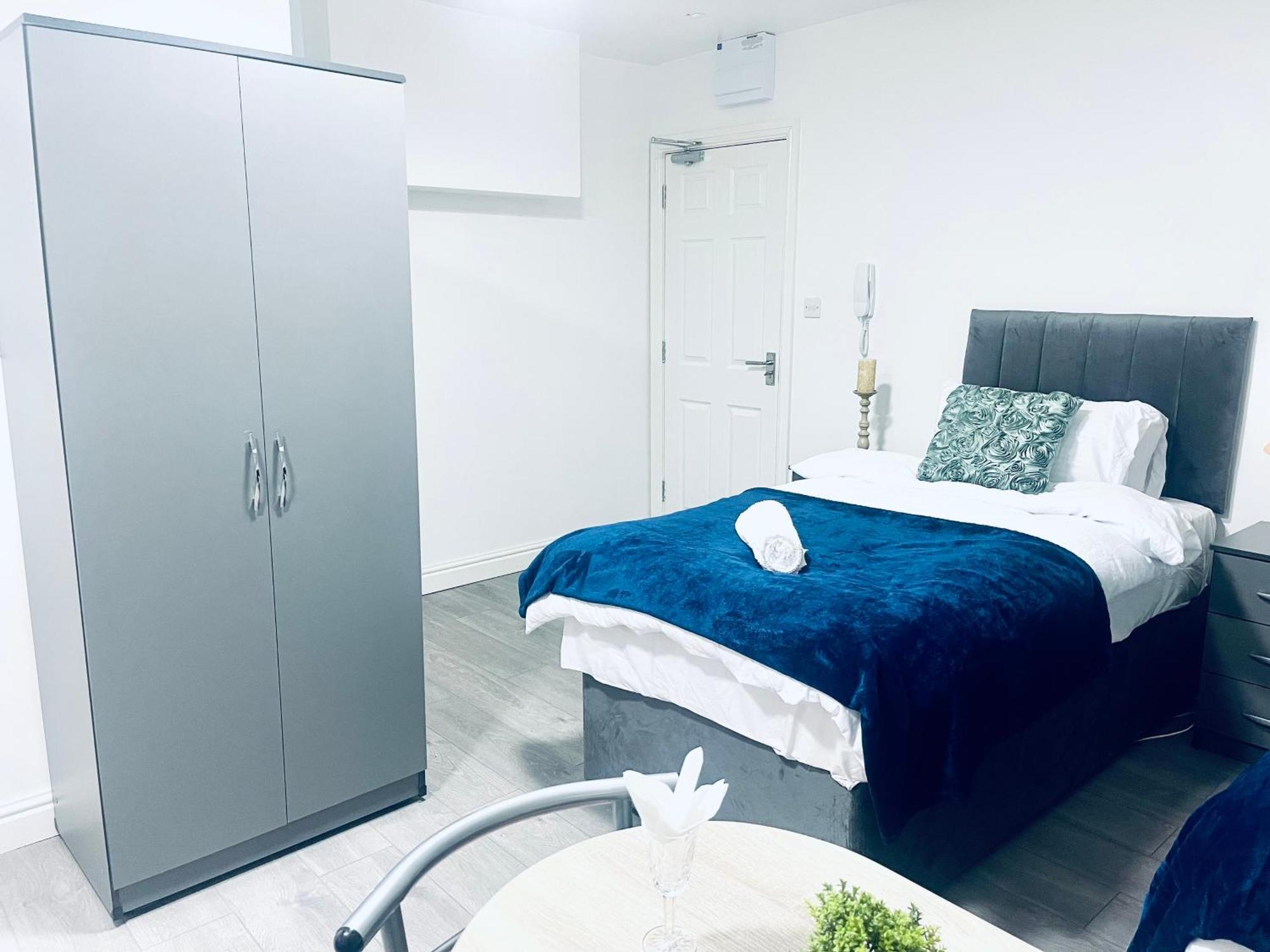 I Bed Apartment Birmingham Bagian luar foto