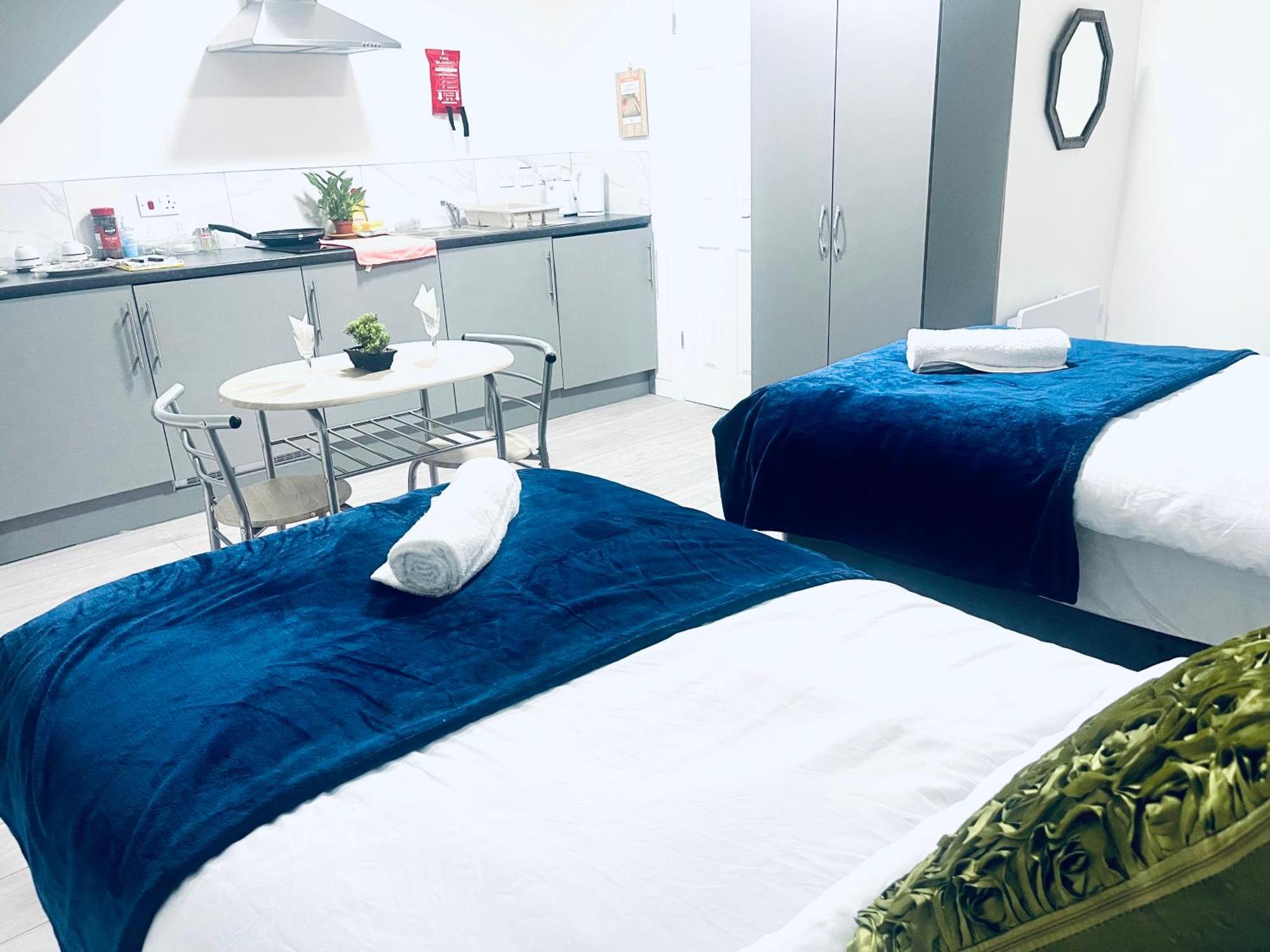 I Bed Apartment Birmingham Bagian luar foto