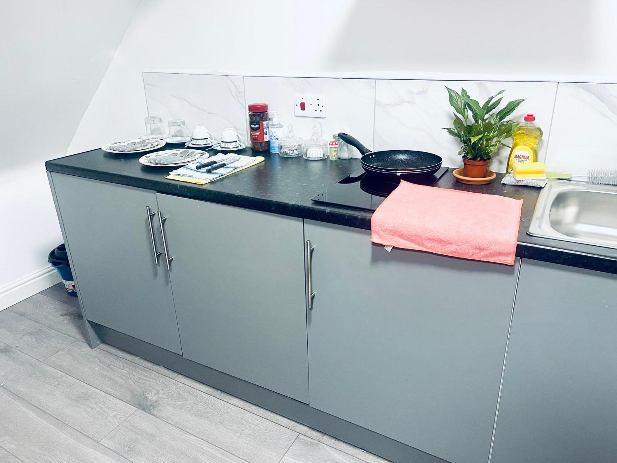 I Bed Apartment Birmingham Bagian luar foto